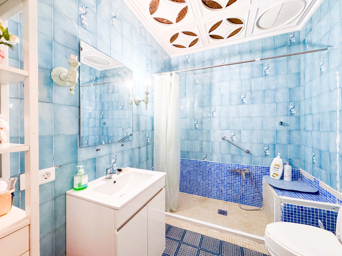 Se vende Apartamento Planta Baja de 3 dormitorios en Costa Blanca, Alicante, España