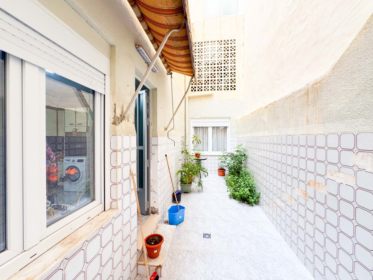 Se vende Apartamento Planta Baja de 3 dormitorios en Costa Blanca, Alicante, España