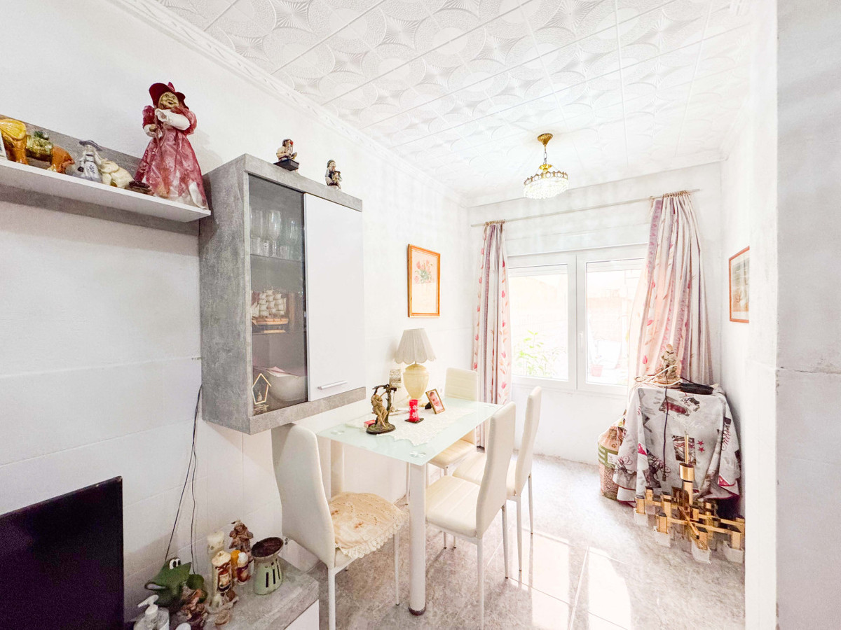 Se vende Apartamento Planta Baja de 3 dormitorios en Costa Blanca, Alicante, España