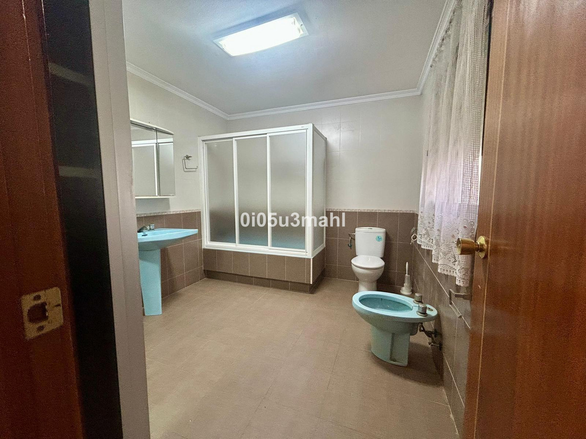 4 Bed Townhouse for sale in Málaga Costa Del Sol, Málaga, Spain