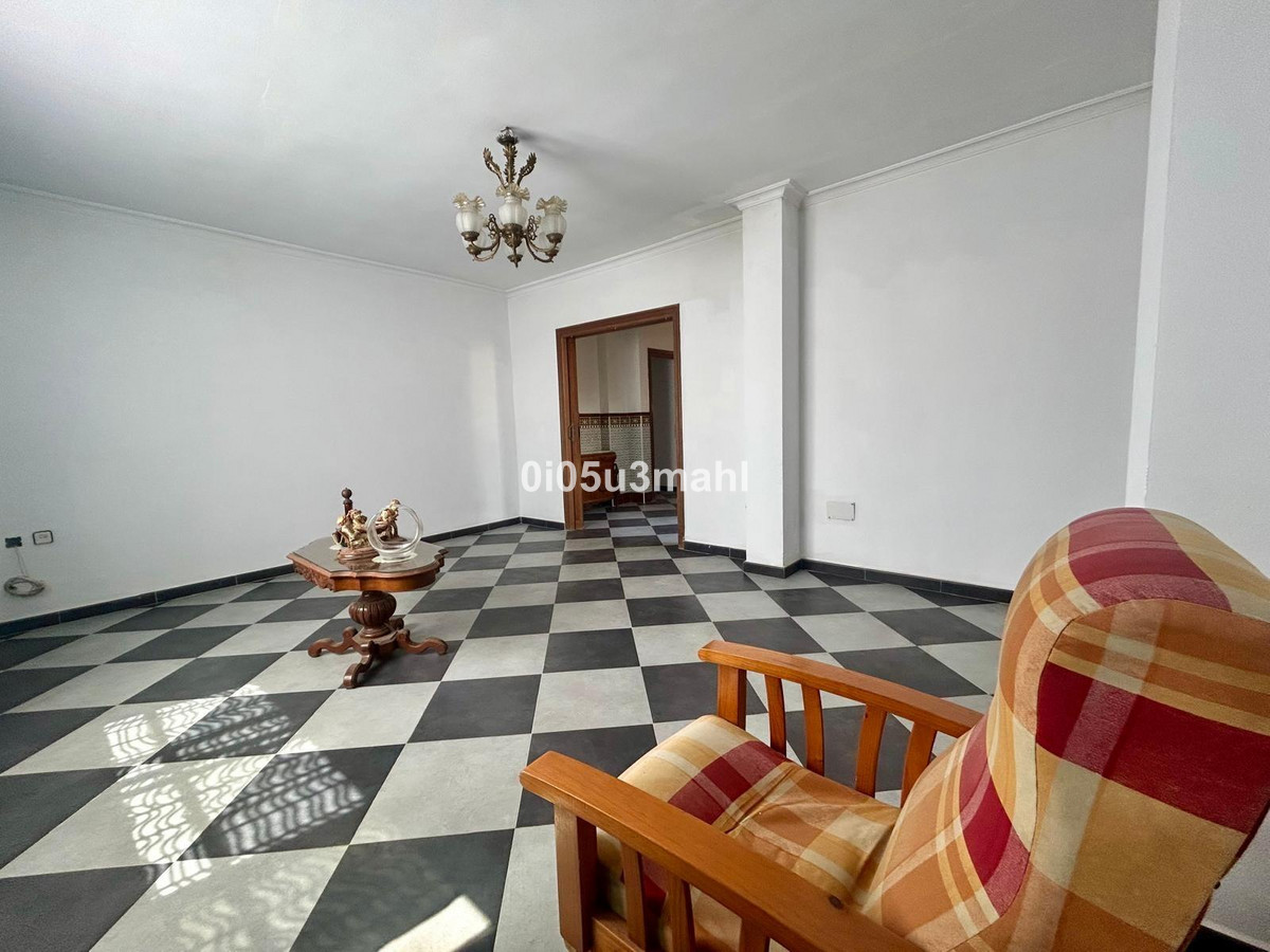 4 Bed Townhouse for sale in Málaga Costa Del Sol, Málaga, Spain