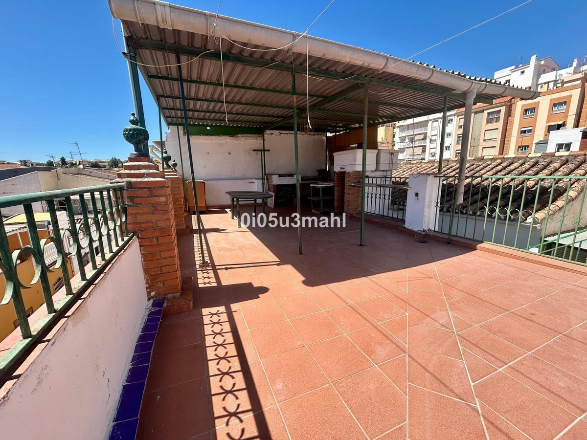 4 Bed Townhouse for sale in Málaga Costa Del Sol, Málaga, Spain