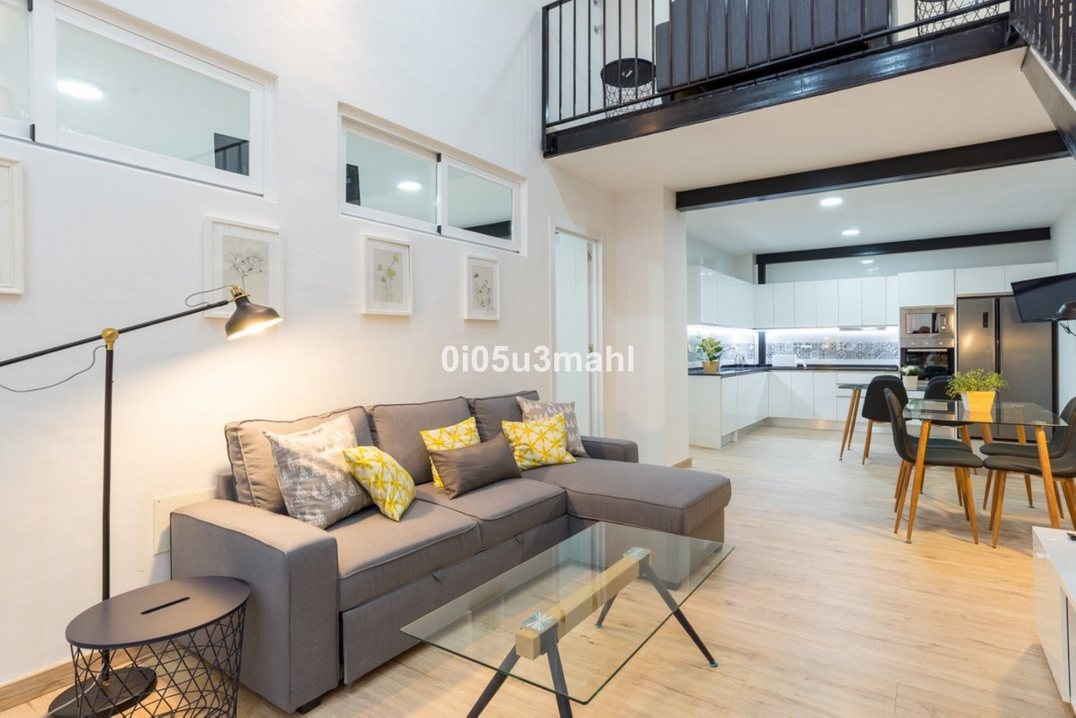 Se vende Dúplex de 3 dormitorios en Costa Del Sol, Málaga, España