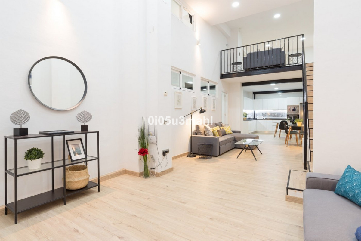 Se vende Dúplex de 3 dormitorios en Costa Del Sol, Málaga, España