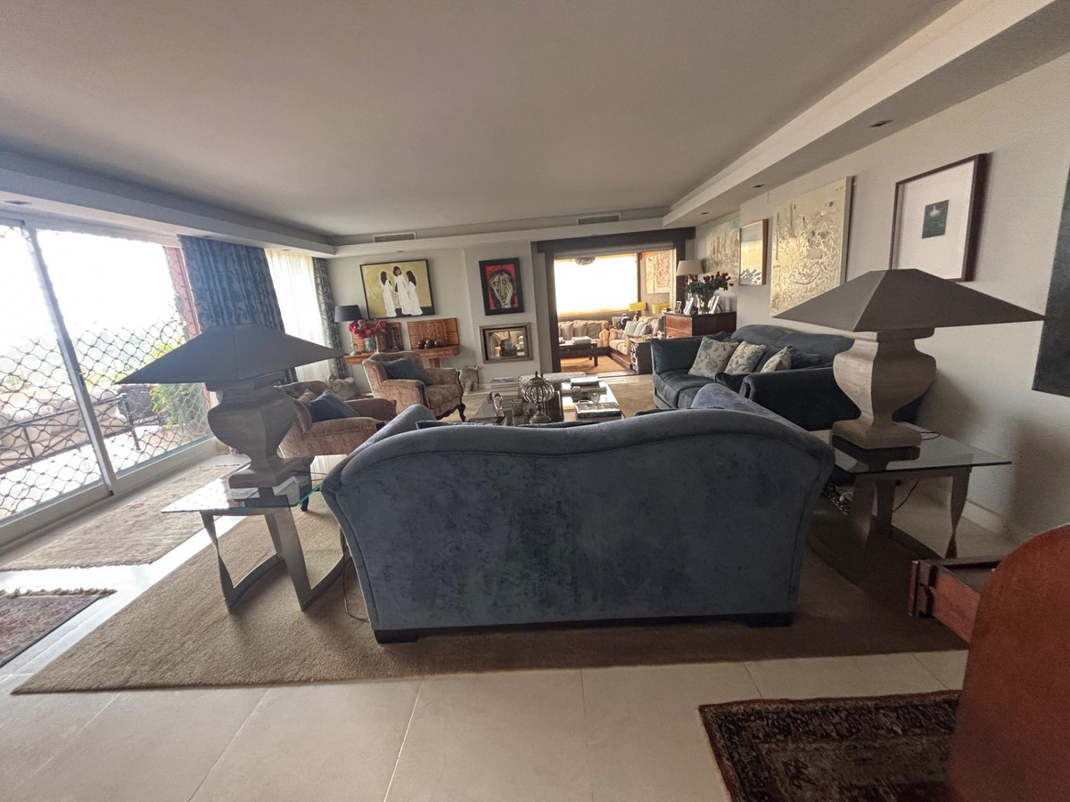 4 Bed Townhouse for sale in Málaga Costa Del Sol, Málaga, Spain