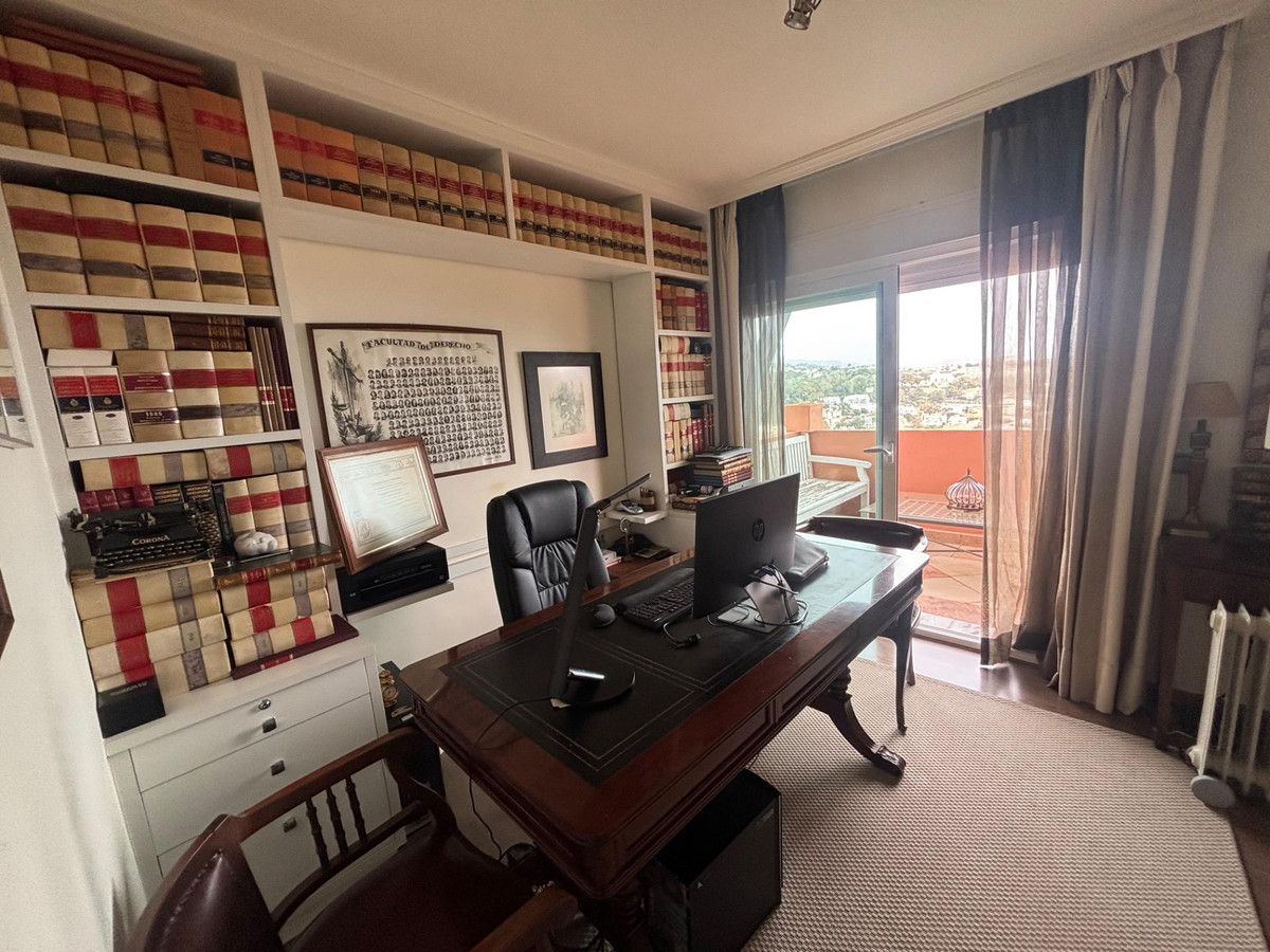 4 Bed Townhouse for sale in Málaga Costa Del Sol, Málaga, Spain