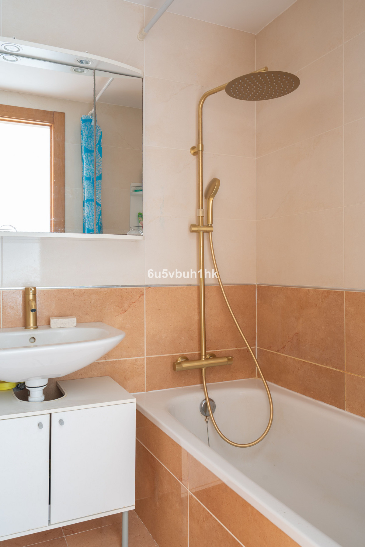 2 Bed Apartment for sale in Fuengirola Costa Del Sol, Málaga, Spain