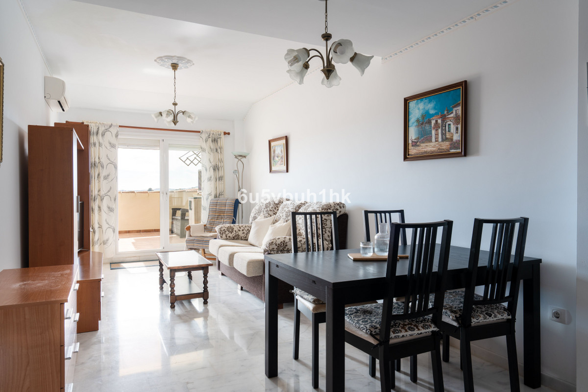 2 Bed Apartment for sale in Fuengirola Costa Del Sol, Málaga, Spain