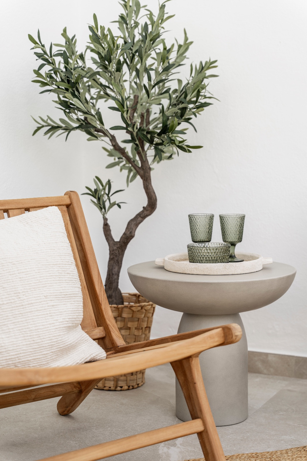 4 Bed Townhouse for sale in Nueva Andalucía Costa Del Sol, Málaga, Spain