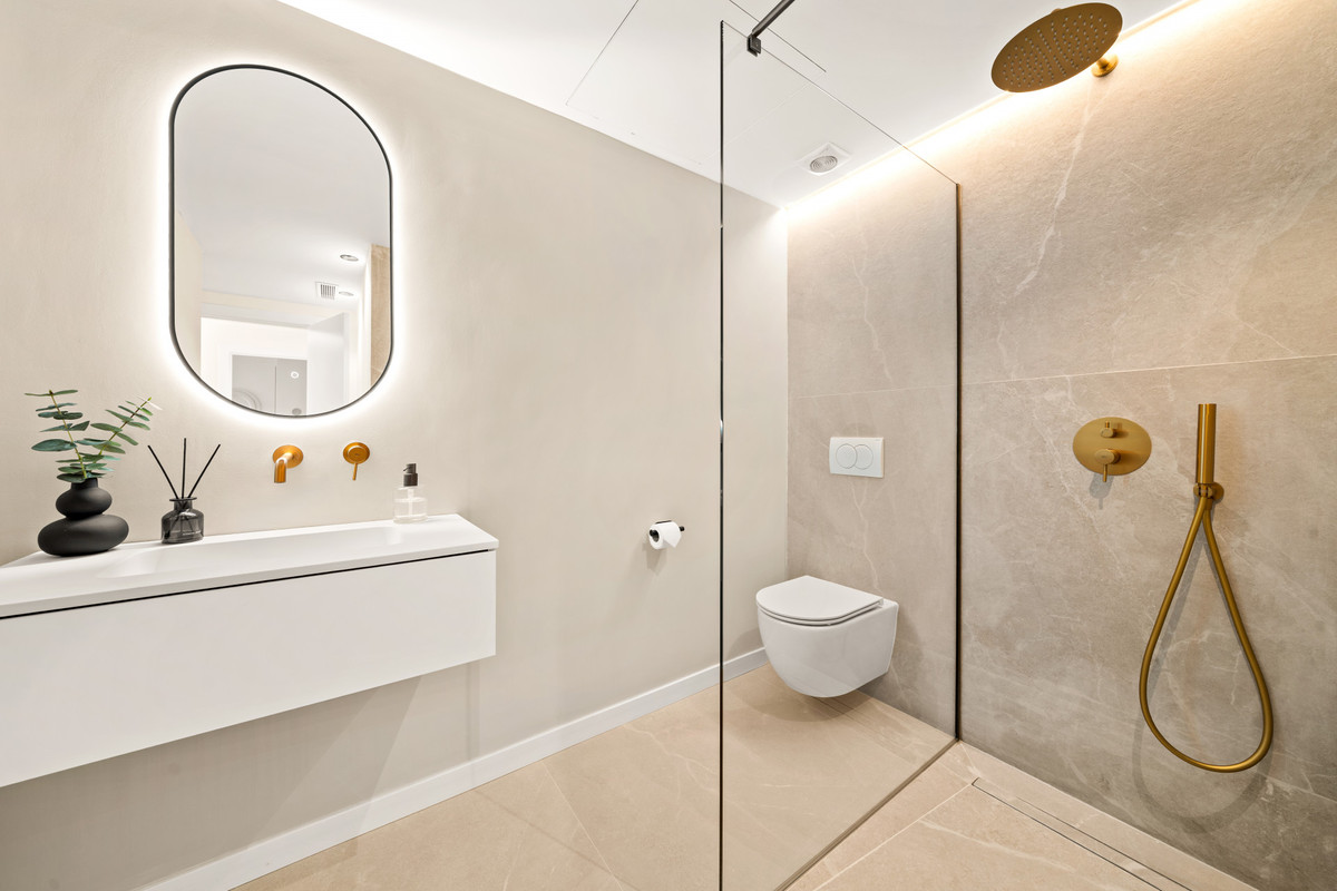 3 Bed Apartment for sale in La Quinta Costa Del Sol, Málaga, Spain