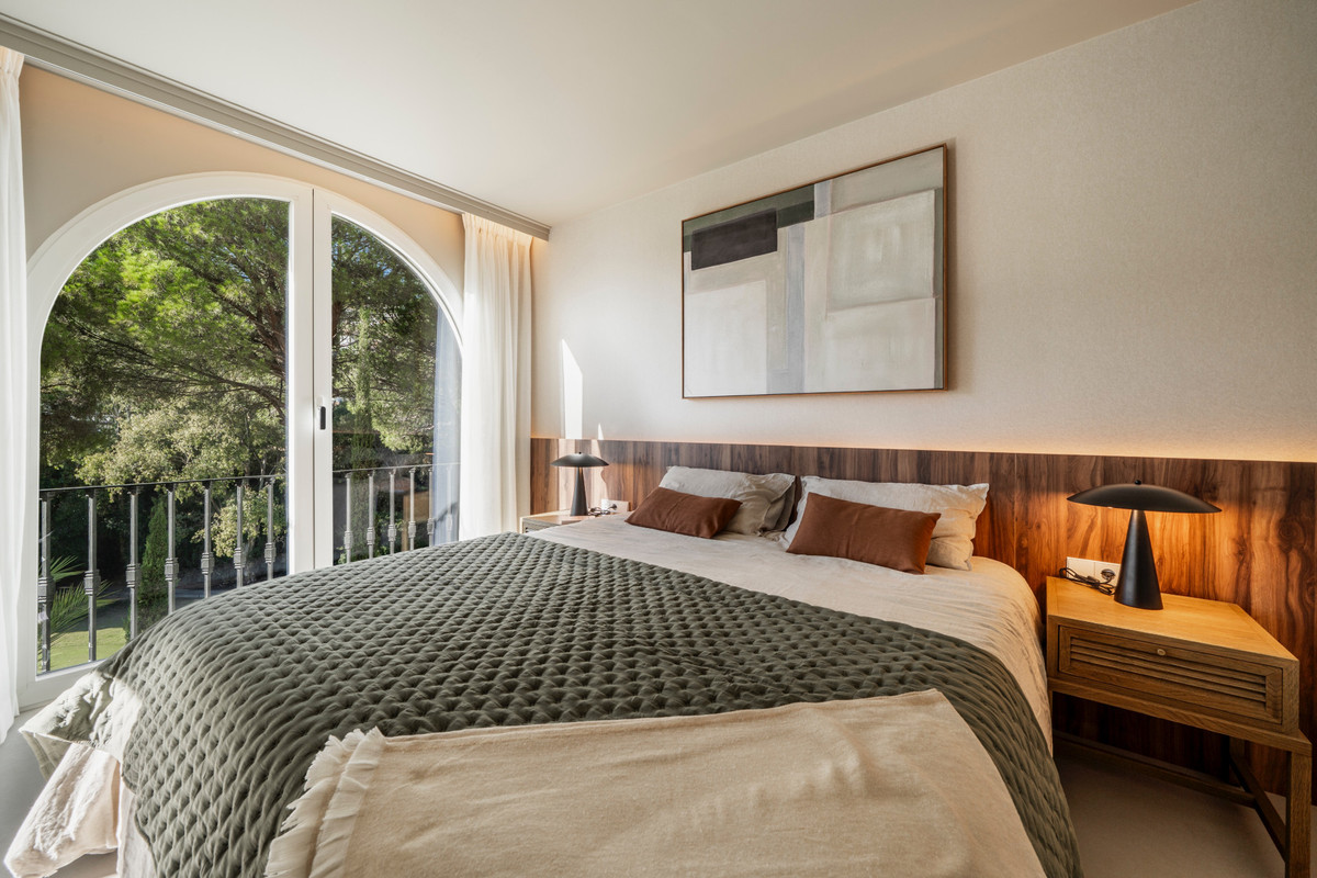 3 Bed Apartment for sale in La Quinta Costa Del Sol, Málaga, Spain