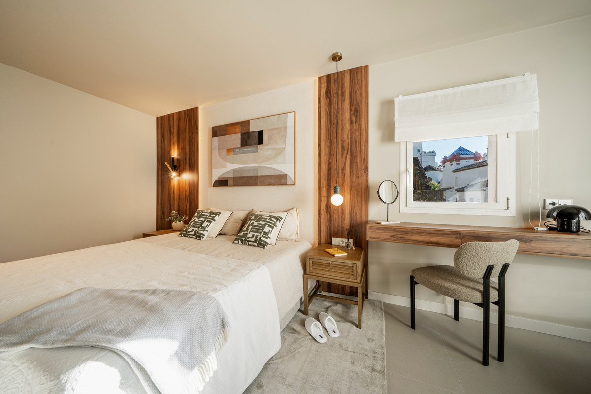 3 Bed Apartment for sale in La Quinta Costa Del Sol, Málaga, Spain