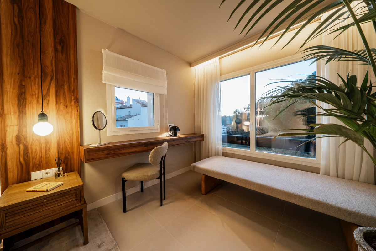 3 Bed Apartment for sale in La Quinta Costa Del Sol, Málaga, Spain