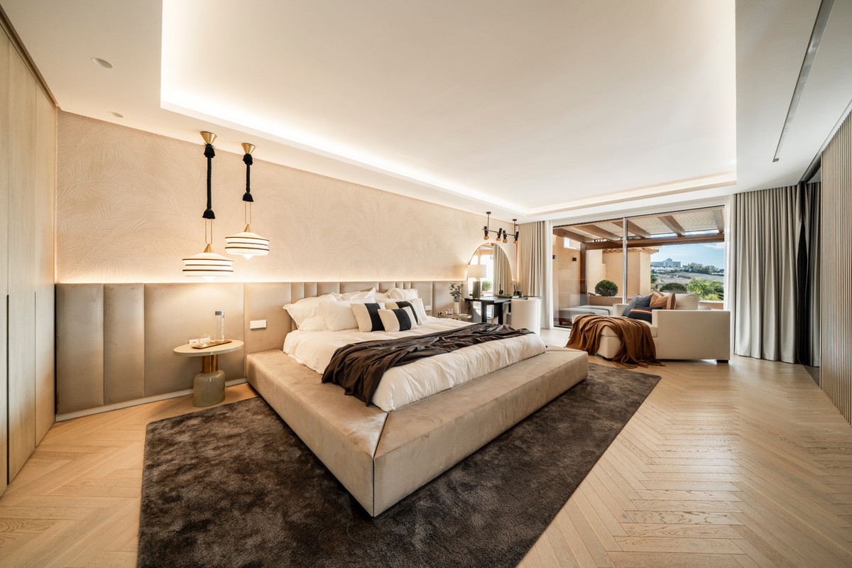 3 Bed Apartment for sale in Benahavís Costa Del Sol, Málaga, Spain