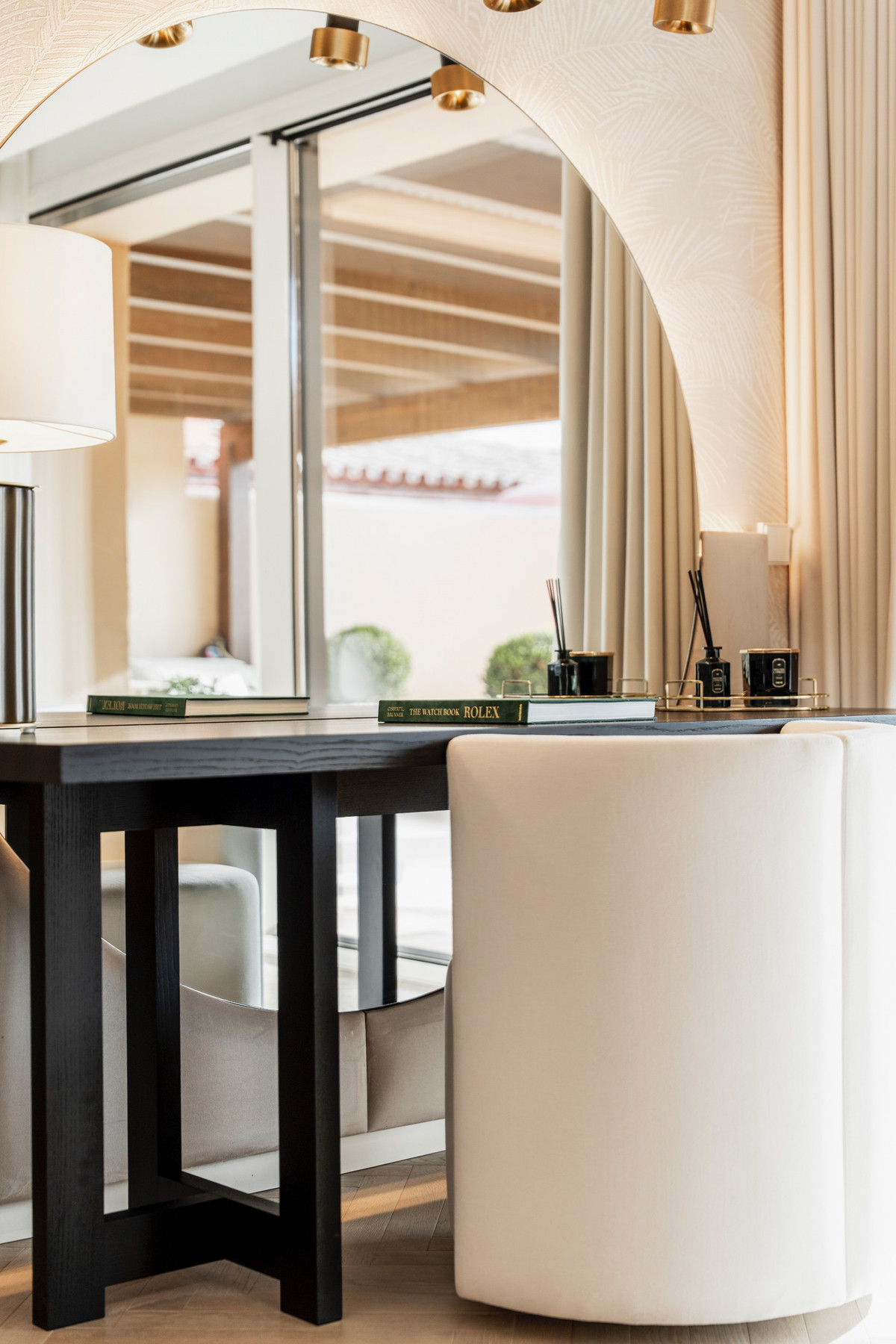 3 Bed Apartment for sale in Benahavís Costa Del Sol, Málaga, Spain