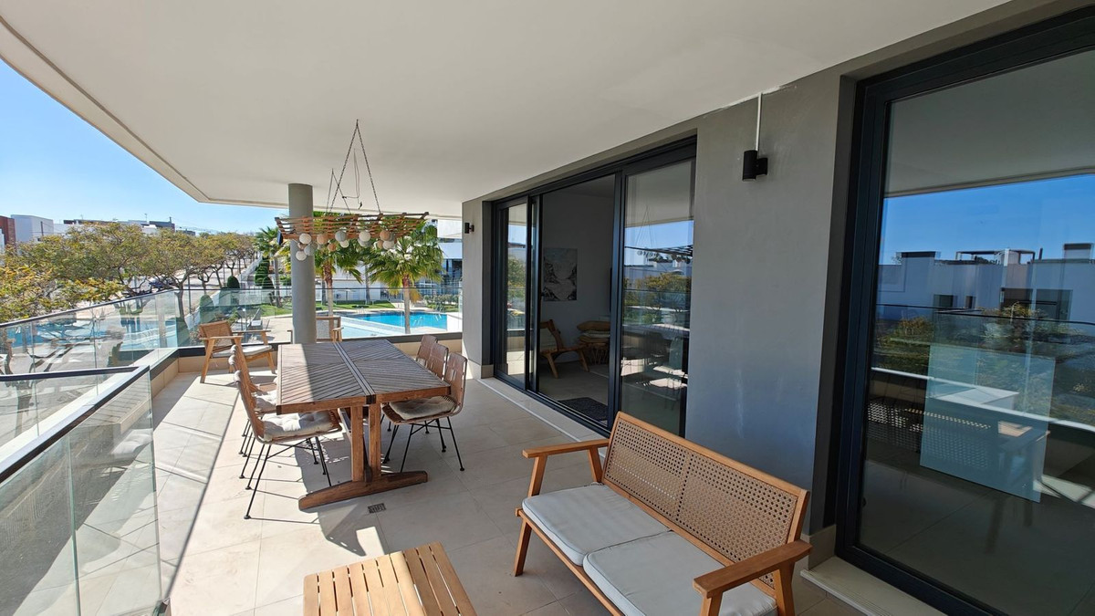 4 Bed Apartment for sale in Estepona Costa Del Sol, Málaga, Spain