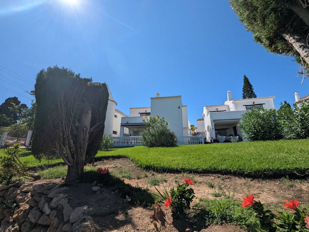Se vende Adosada de 3 dormitorios en Costa Del Sol, Málaga, España