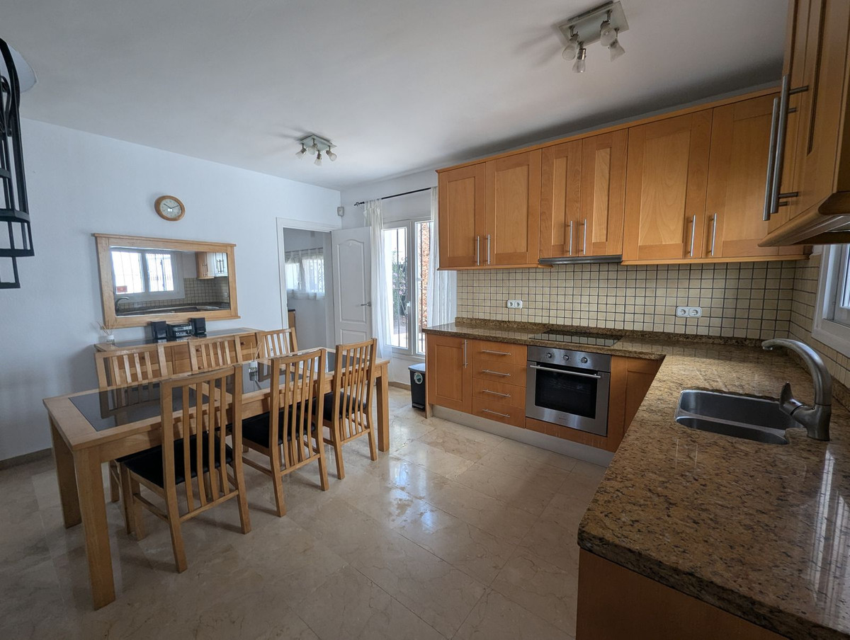 Se vende Adosada de 3 dormitorios en Costa Del Sol, Málaga, España