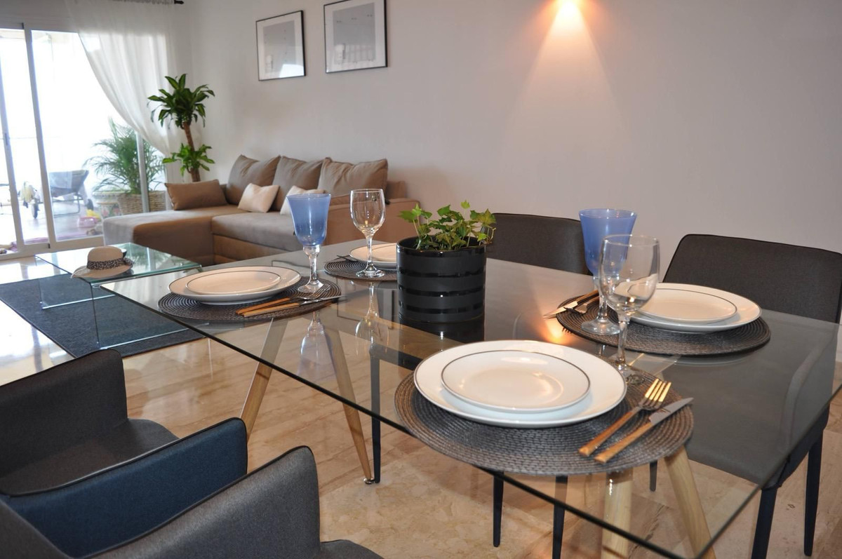 2 Bed Apartment for sale in Calahonda Costa Del Sol, Málaga, Spain