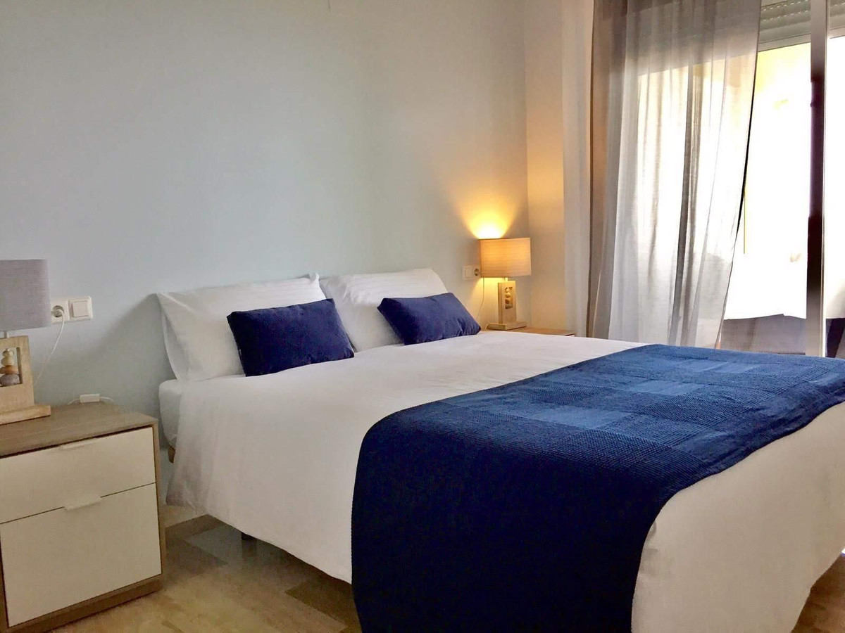 2 Bed Apartment for sale in Calahonda Costa Del Sol, Málaga, Spain
