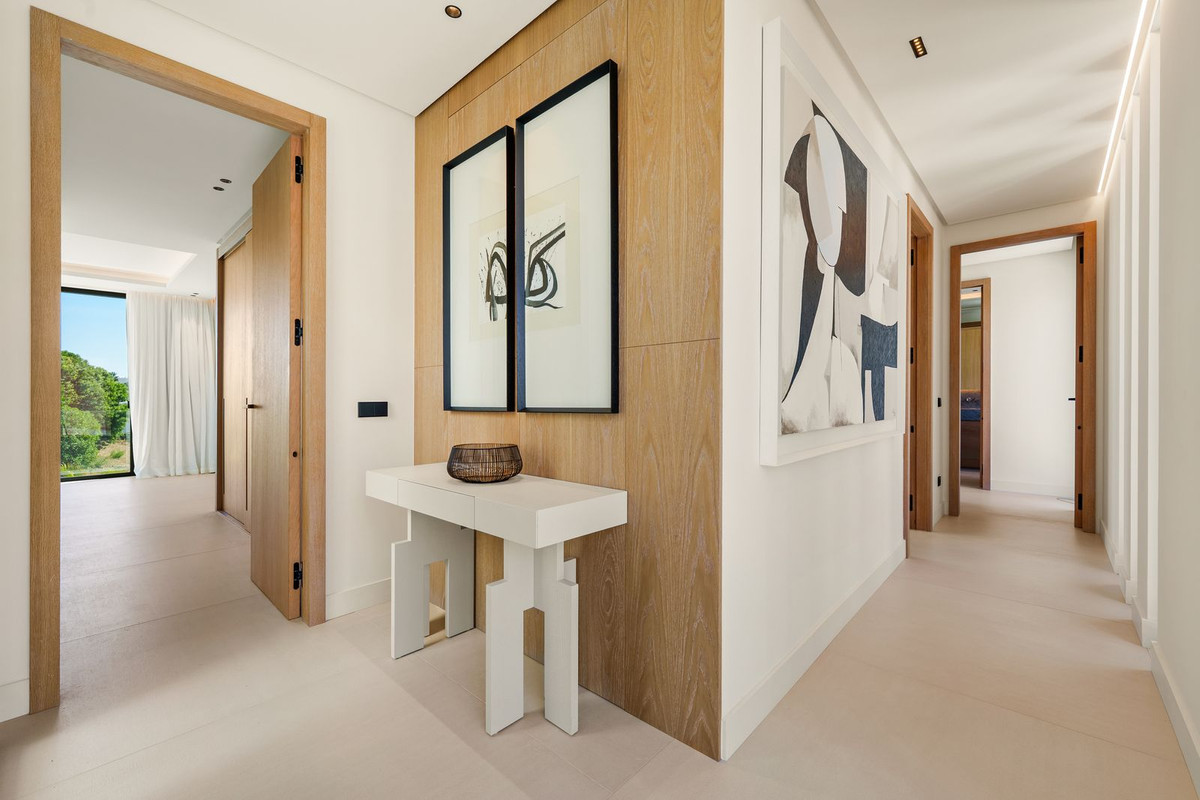 5 Bed Townhouse for sale in San Pedro De Alcántara Costa Del Sol, Málaga, Spain