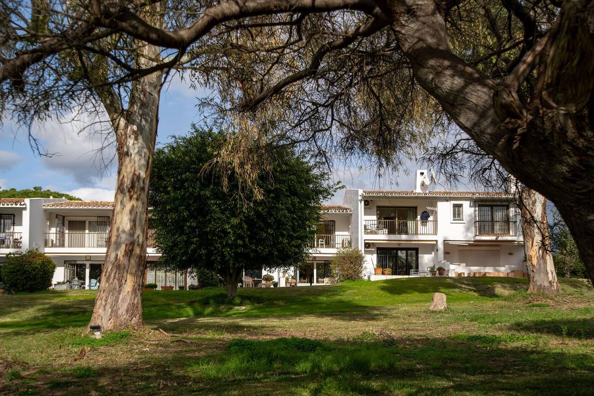 Se vende Pareada de 2 dormitorios en Costa Del Sol, Málaga, España