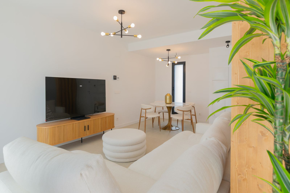 Se vende Pareada de 4 dormitorios en Costa Del Sol, Málaga, España