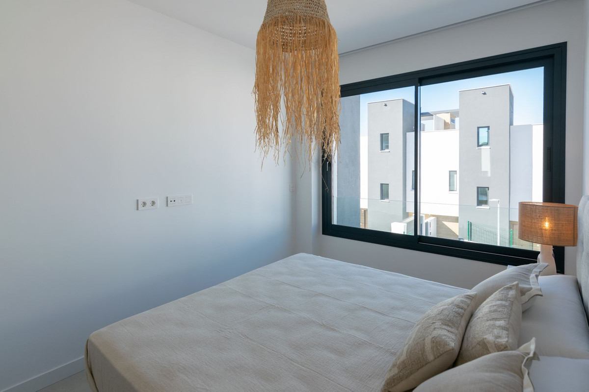 Se vende Pareada de 4 dormitorios en Costa Del Sol, Málaga, España