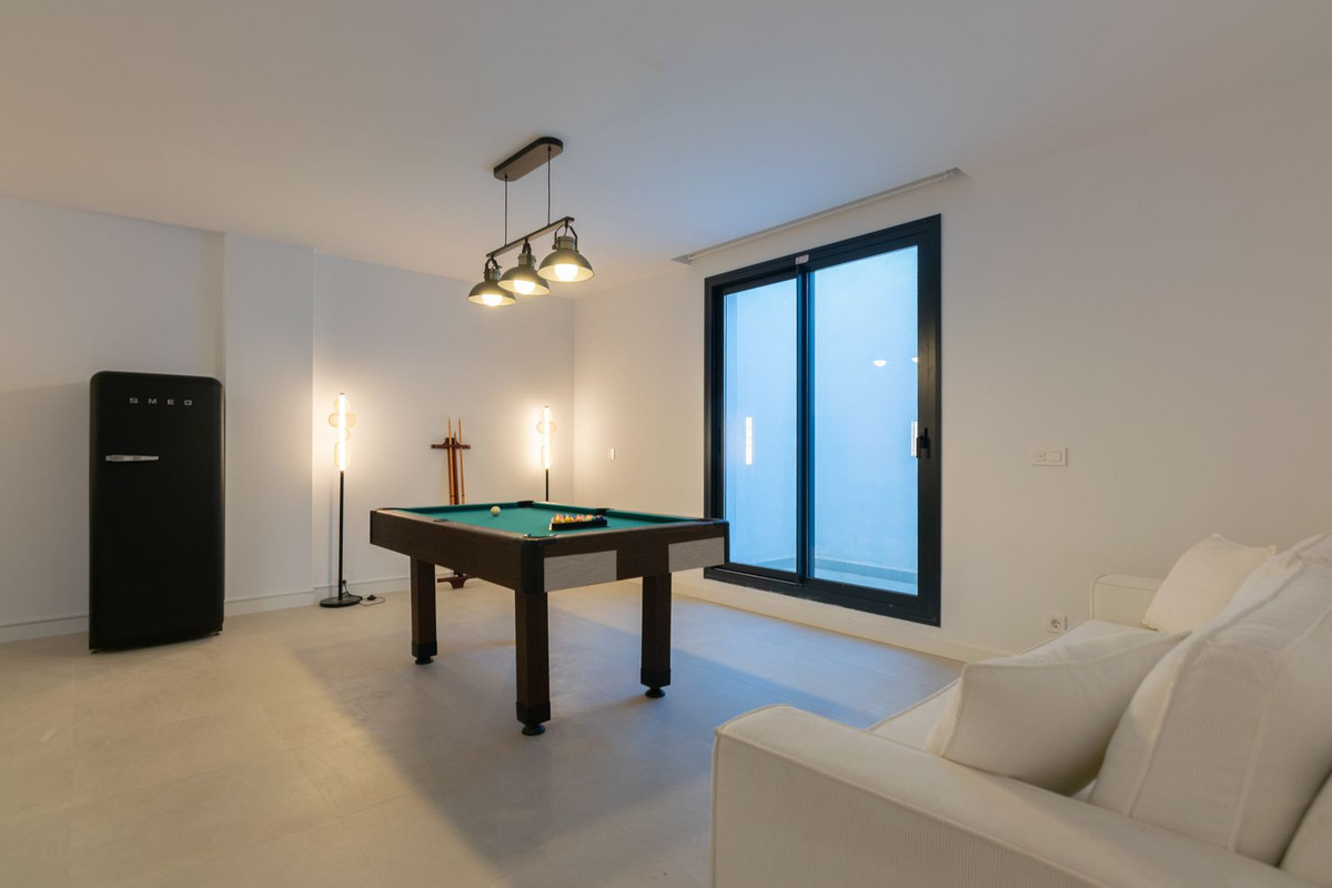 Se vende Pareada de 4 dormitorios en Costa Del Sol, Málaga, España