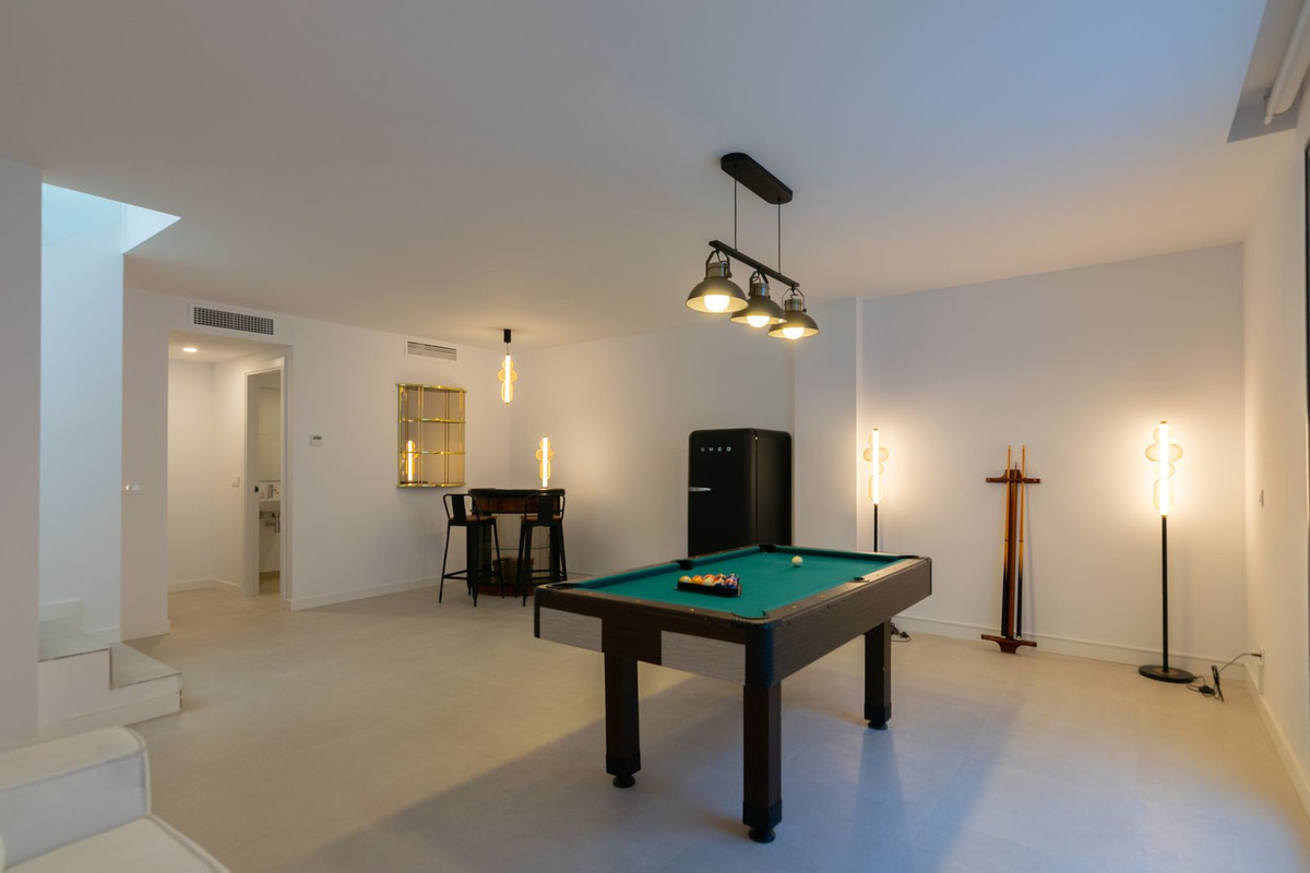 Se vende Pareada de 4 dormitorios en Costa Del Sol, Málaga, España