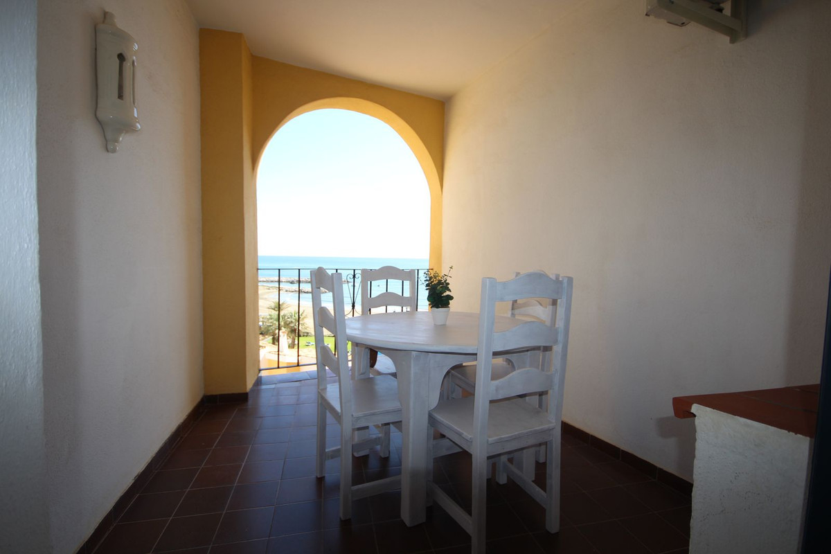 Se vende Apartamento Planta Media de 1 dormitorios en Costa Del Sol, Málaga, España