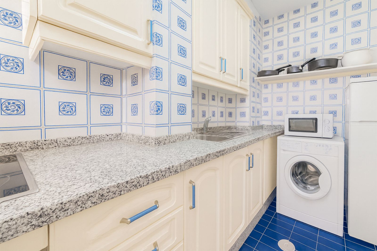 Se vende Apartamento Planta Media de 1 dormitorios en Costa Del Sol, Málaga, España