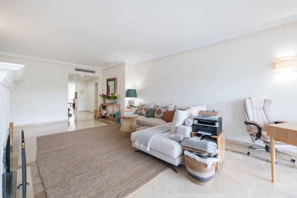 Se vende Apartamento Planta Baja de 2 dormitorios en Costa Del Sol, Málaga, España
