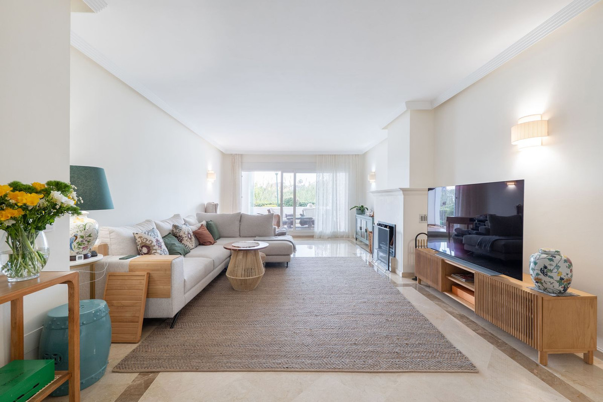 Se vende Apartamento Planta Baja de 2 dormitorios en Costa Del Sol, Málaga, España