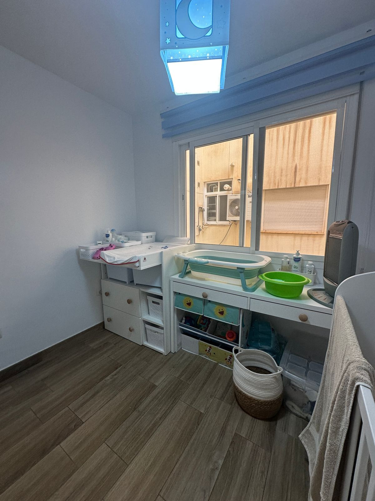 Se vende Apartamento Planta Media de 3 dormitorios en Costa Del Sol, Málaga, España