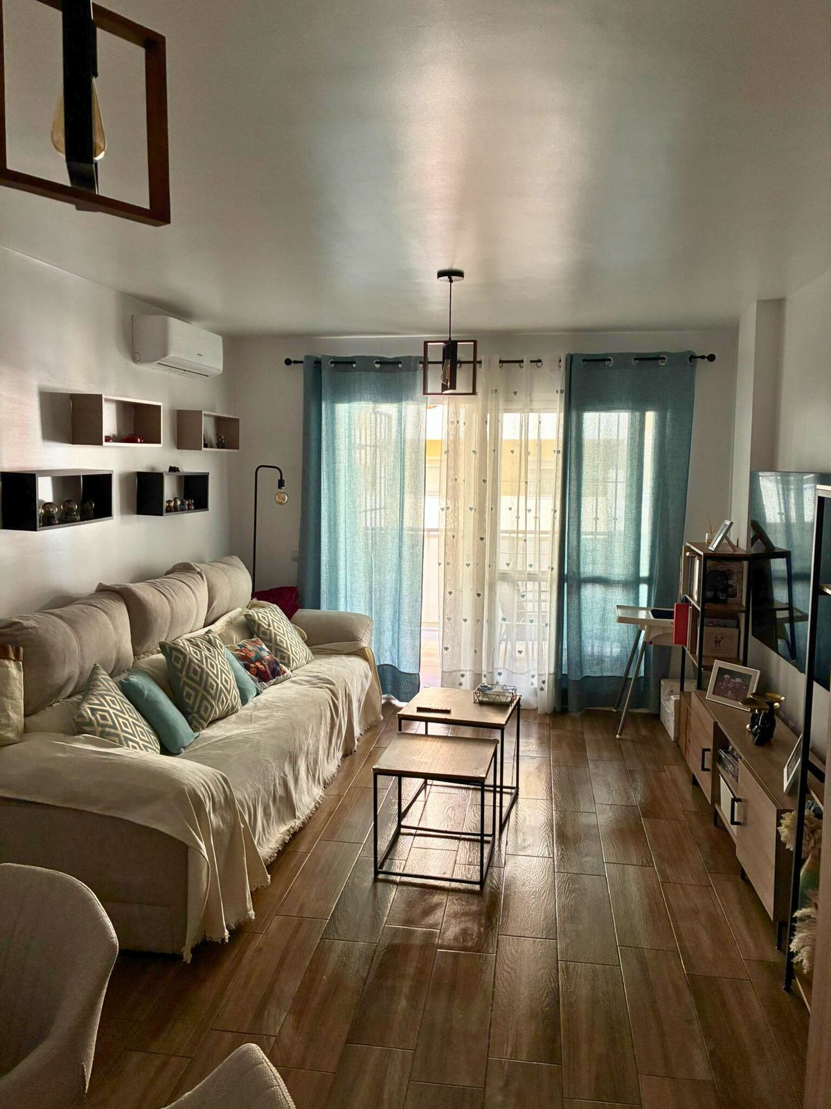 Se vende Apartamento Planta Media de 3 dormitorios en Costa Del Sol, Málaga, España