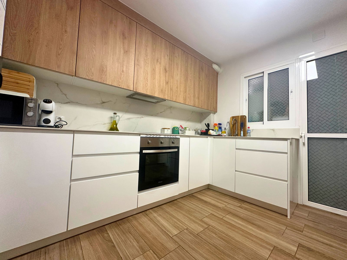 Se vende Apartamento Planta Media de 3 dormitorios en Costa Del Sol, Málaga, España