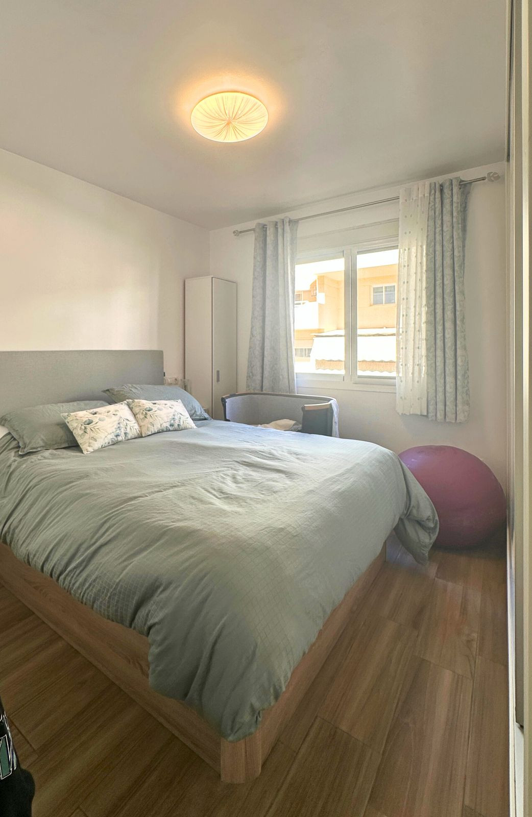 Se vende Apartamento Planta Media de 3 dormitorios en Costa Del Sol, Málaga, España