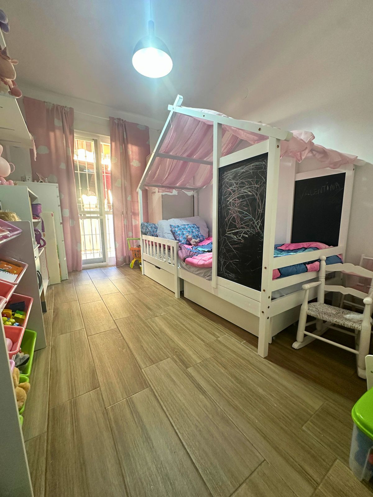Se vende Apartamento Planta Media de 3 dormitorios en Costa Del Sol, Málaga, España