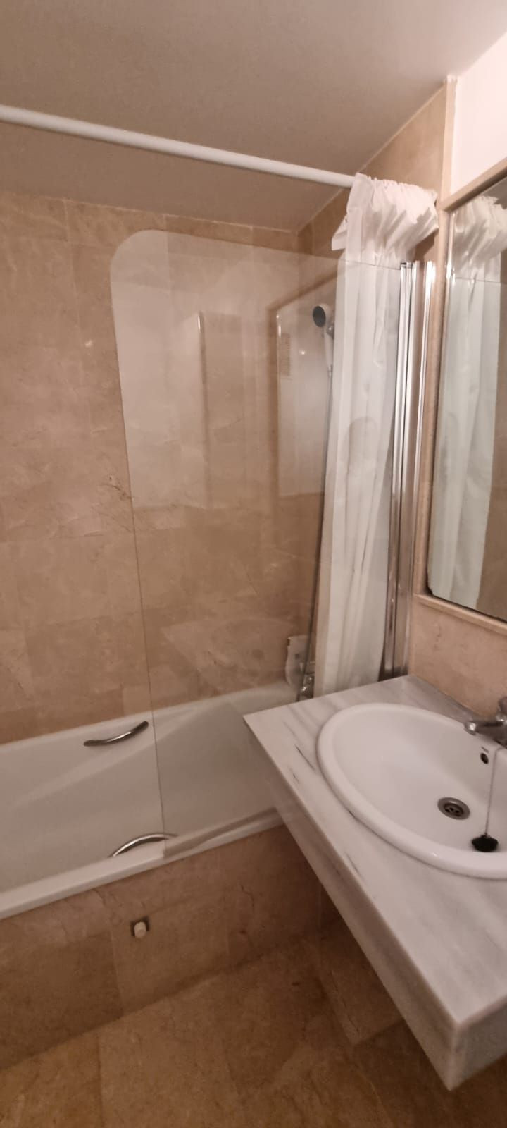 Se vende Apartamento Planta Baja de 2 dormitorios en Costa Del Sol, Málaga, España