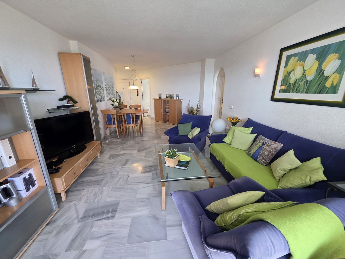 2 Bed Apartment for sale in Calahonda Costa Del Sol, Málaga, Spain