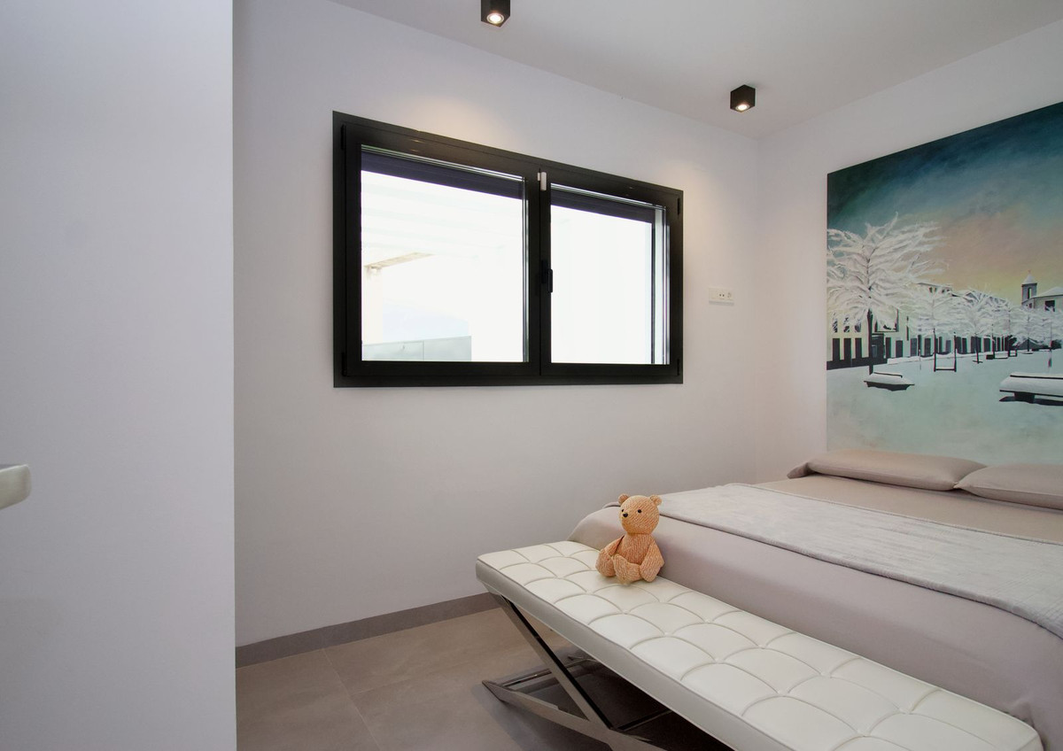 3 Bed Townhouse for sale in Alhaurín El Grande Costa Del Sol, Málaga, Spain