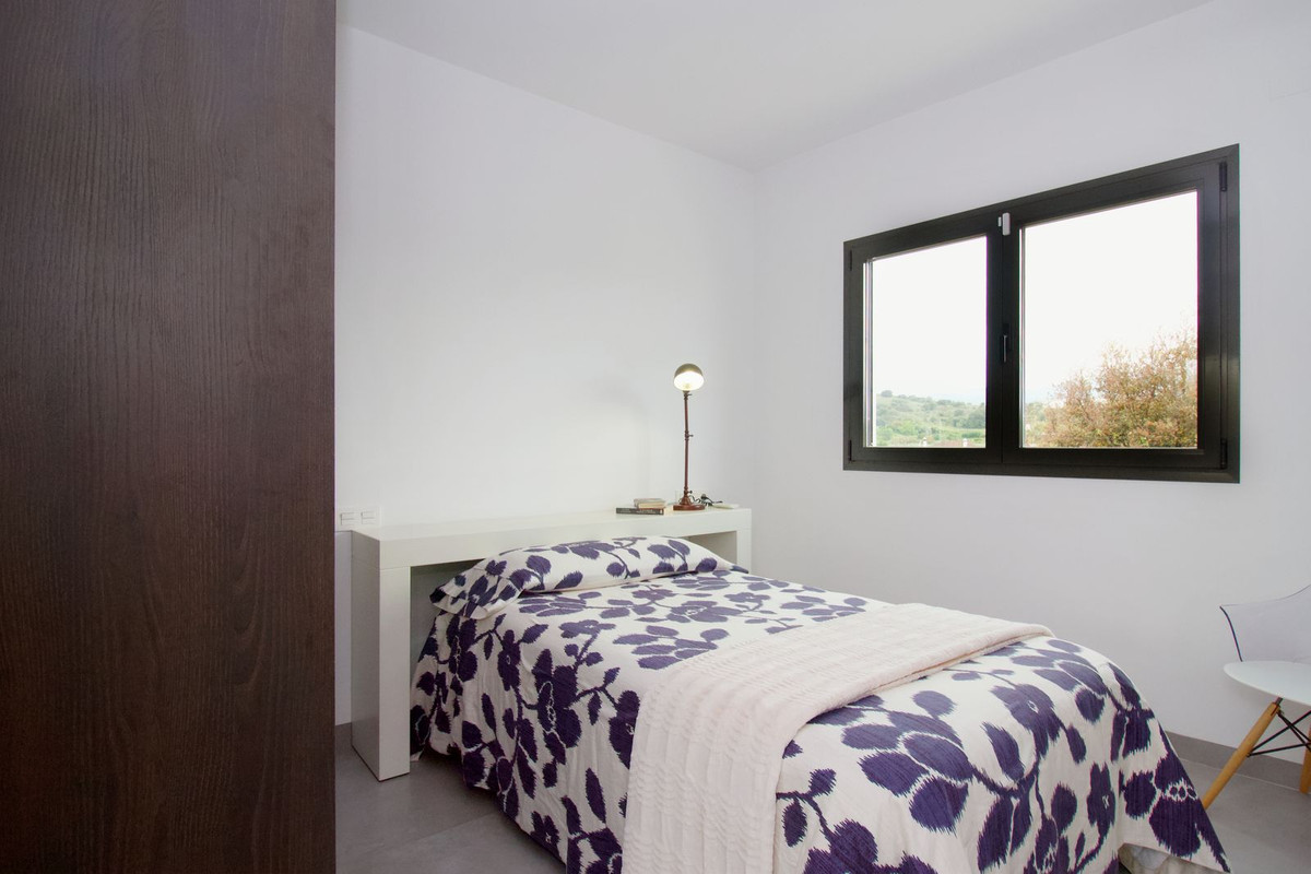 3 Bed Townhouse for sale in Alhaurín El Grande Costa Del Sol, Málaga, Spain