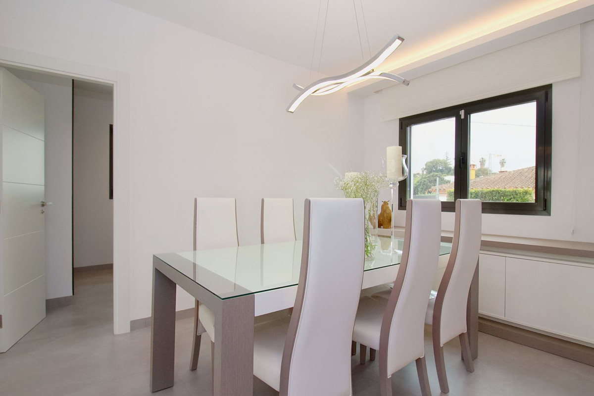 3 Bed Townhouse for sale in Alhaurín El Grande Costa Del Sol, Málaga, Spain