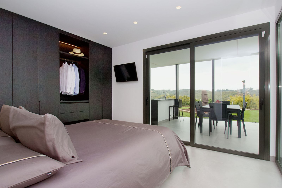 3 Bed Townhouse for sale in Alhaurín El Grande Costa Del Sol, Málaga, Spain
