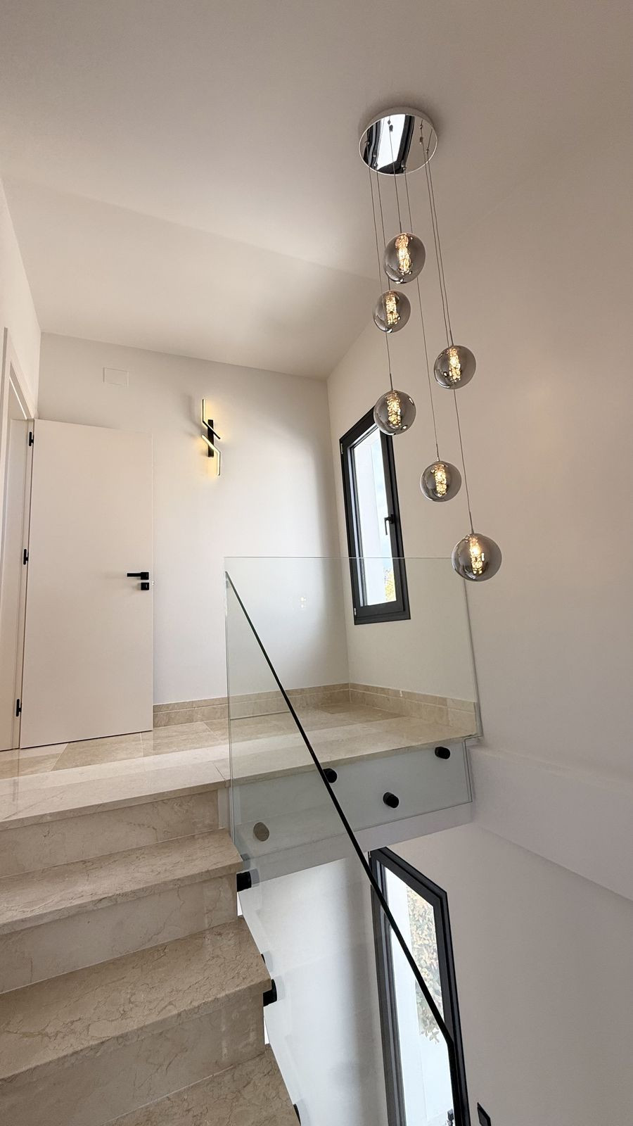 5 Bed Townhouse for sale in Nueva Andalucía Costa Del Sol, Málaga, Spain
