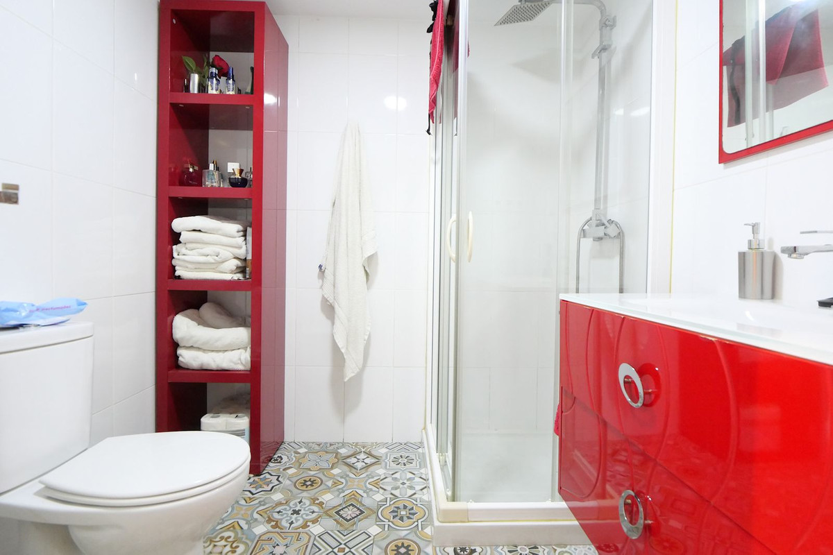3 Bed Apartment for sale in Benalmadena Costa Del Sol, Málaga, Spain
