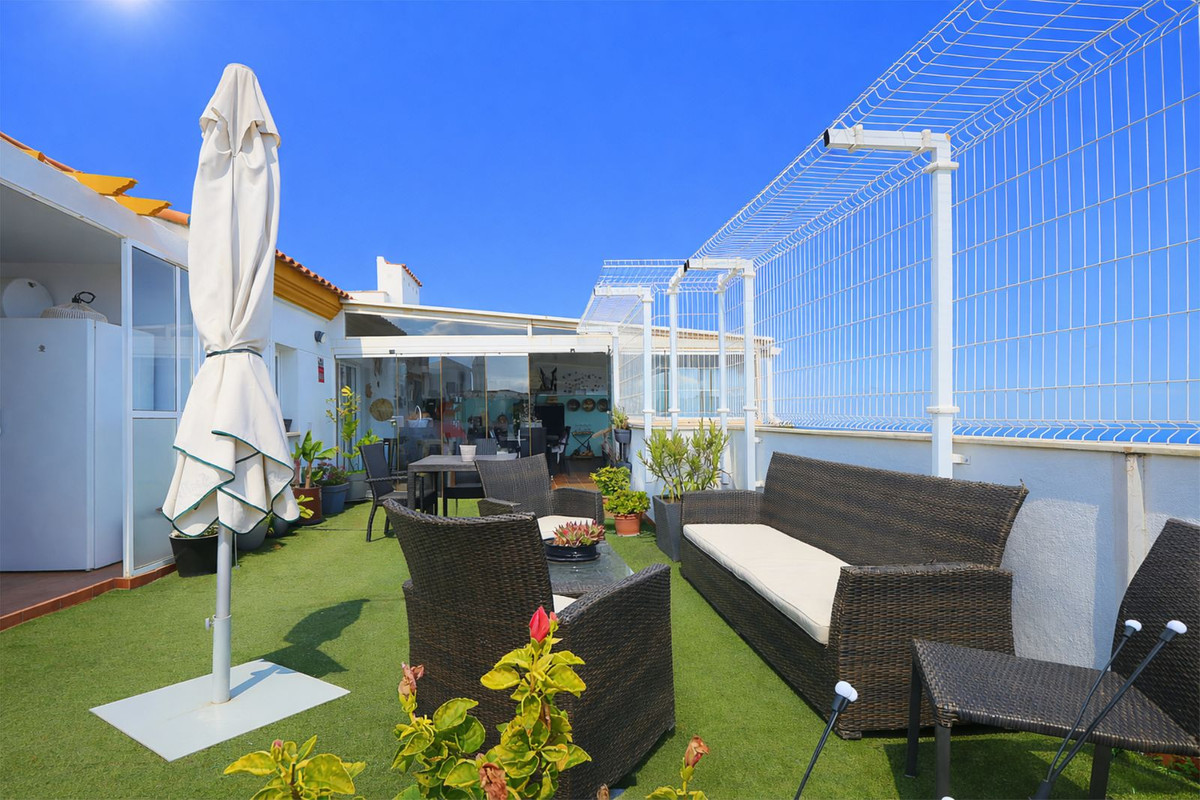 3 Bed Apartment for sale in Benalmadena Costa Del Sol, Málaga, Spain