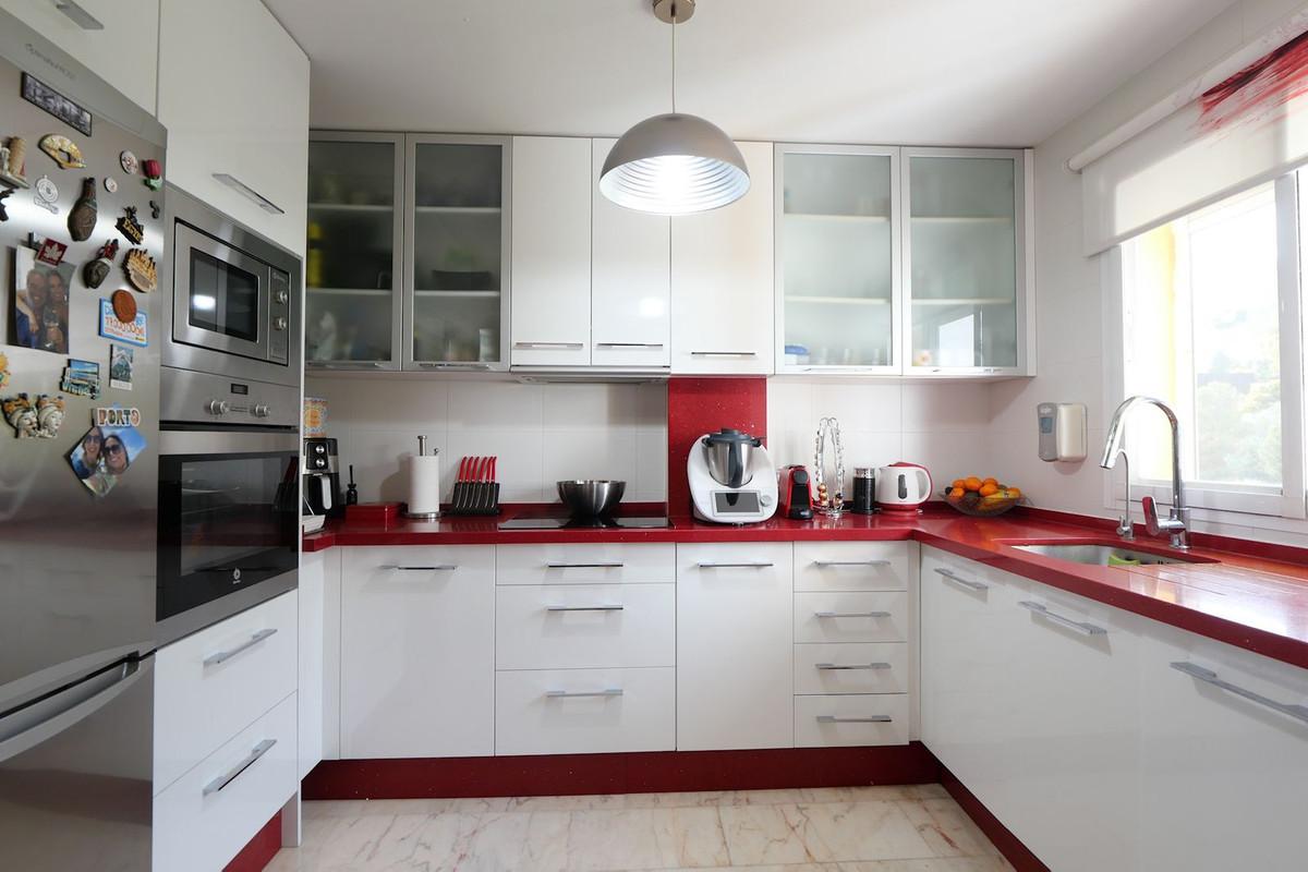3 Bed Apartment for sale in Benalmadena Costa Del Sol, Málaga, Spain