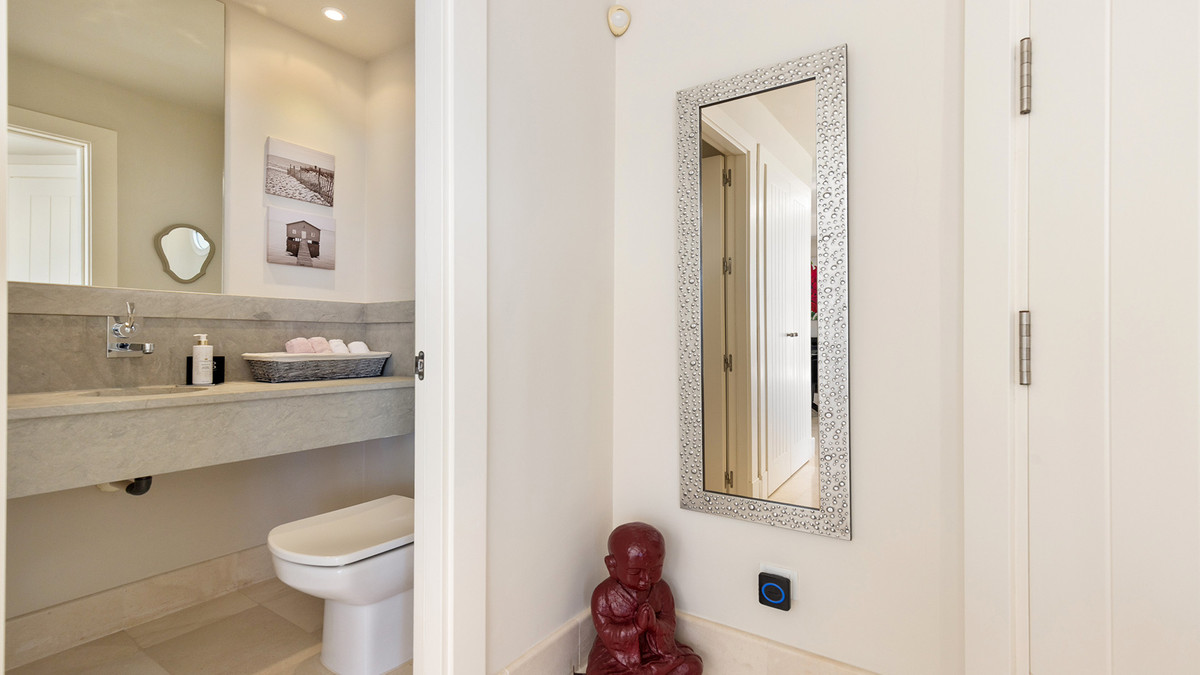 3 Bed Apartment for sale in Doña Julia Costa Del Sol, Málaga, Spain